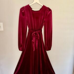 Elegant Burgundy Velvet Dress